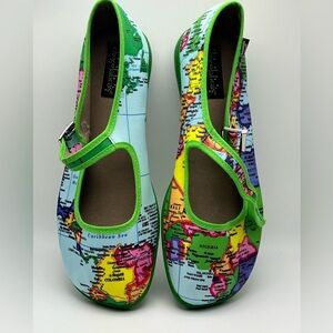 World map Hot Chocolate Design Mary Jane’s